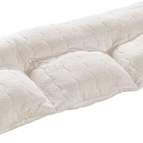 Weiches, rechteckiges Kopfkissen mit gestepptem Bezug für ergonomischen Schlafkomfort.